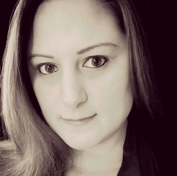 Meet your Posher, Ashley! - Picture 12 of 12